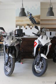 Moto Morini X-Cape 650 - AKCE ( sada kufrů zdarma ) - 2