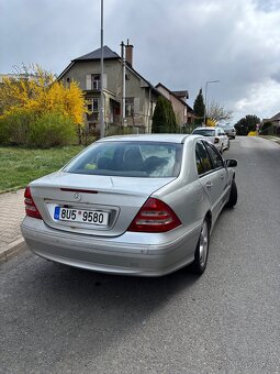 Mercedes Benz C180 - 2