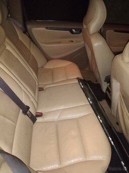 Volvo V70 - 2