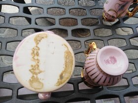Růžový porcelán - 4 ks likérka, miniatura hmoždíř - 2