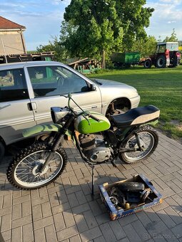 Čz 175 - stavba + díly - 2