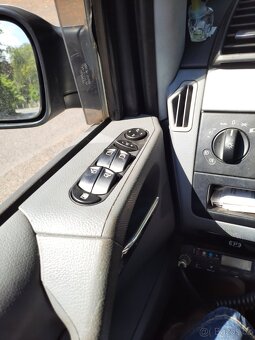 MB Viano Activity - 2