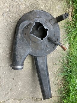 Kryt vzduchového filtru na Fiat X1/9 - 2