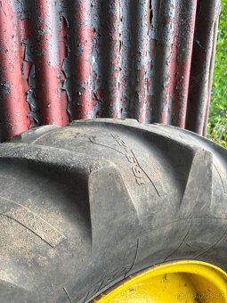 Kola Zetor 35-50 super - 2
