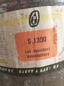 Prodám lak s tužidlem - 2
