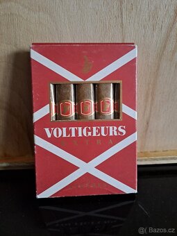 Balíček plný vintage doutníků Voltigeurs, Francie - 2
