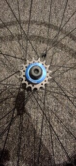 Zadní kolo 135x10 - 2