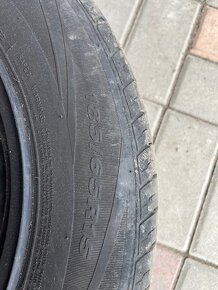 pneu na Dacii 185/ 65 R15 včetně disků - 2