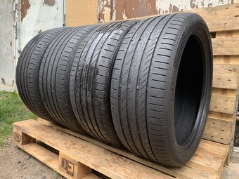 4ks 235/40/19 Continental/2015/96Y/letní pneu 5.5m - 2