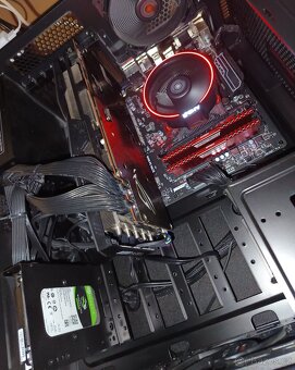 Herní PC/Ryzen 5/RX5700XT/16GB RAM/250GB NVMe/ 2TB - 2