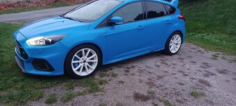 Ford focus rs - 2
