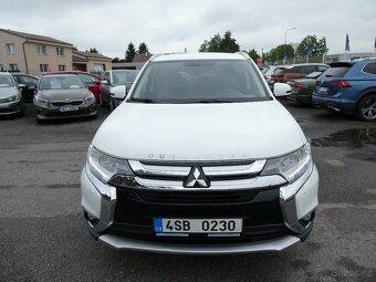 Mitsubishi Outlander 2.3 Di-D 4x4, DPH, 7.míst - 2
