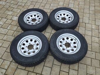 Sada kol 5x139,7 205/70R15 nové zimní pneu s disky Jimny - 2