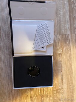 Prodám hodinky IGET Fit4 + amazfit - 2
