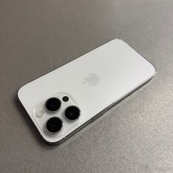 iPhone 14 Pro 512GB silver, pěkný stav, rok záruka - 2