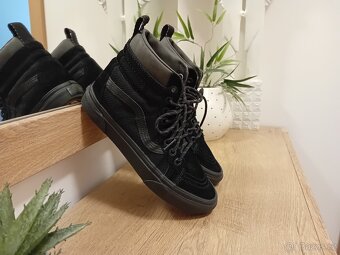 Vans tenisky vel. 38 unisex kožené nové - 2