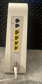 Wi-Fi modem Compal CH7465LG-LC (Vodafone / UPC) + adaptér - 2