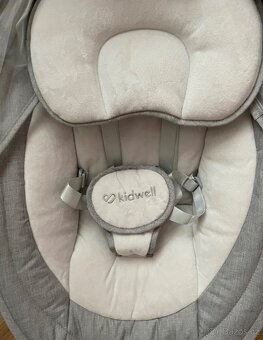 Nove houpaci kreslo kidwell - 2