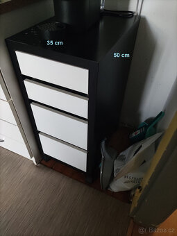 Rohový stůl levně prodám - 2