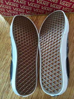 Boty VANS Classic Slip-On VEYE – vel. 44 - 2