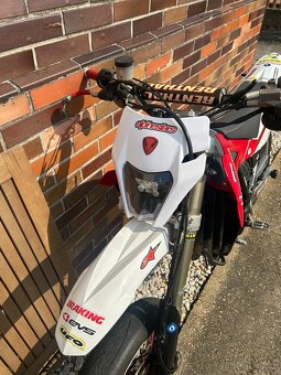 Husqvarna 450 SMR - 2