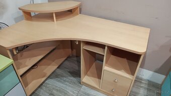 Psací stůl - 2
