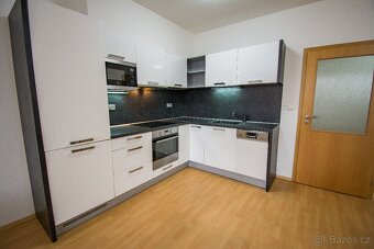 Prodej bytu 3+kk 105 m², Kollárova, Hradec Králové - 2