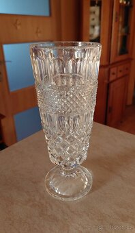 Retro váza na nožce TOP STAV - 2