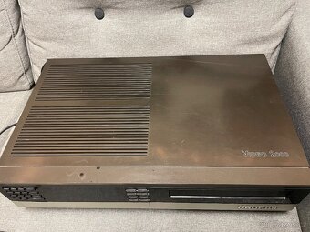 Prodám retro videorekordér Grundig Video2000 - 2