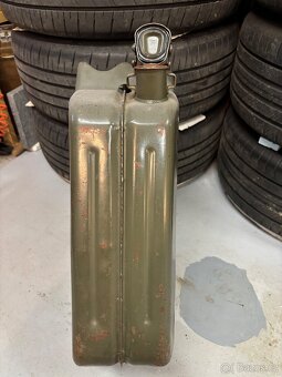 Kanistr plechový 20l - 2