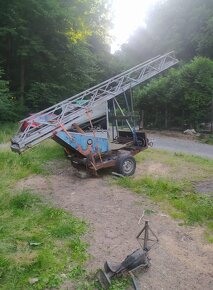 Multicar hydraulický výsuvný žebřík - 2