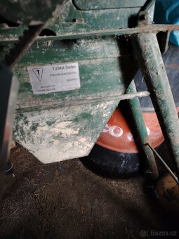 Kladívkový šrotovník - 2