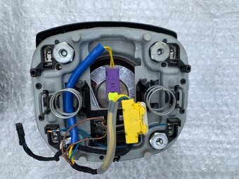 Airbag řidiče 1Z0880201AH - 2