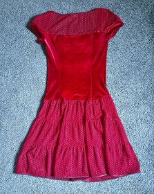 Červené šaty Infinite - 2