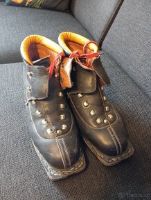 Staré běžecké boty (retro) - 2