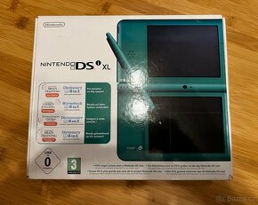 Nintendo DSi XL - nehrané, s kompletním balením + R4 karta - 2