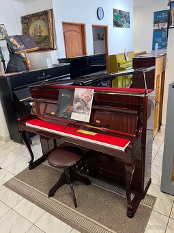 Zánovné pianino Petrof mod. Antik 105 opus. 567816, PRODÁNO - 2