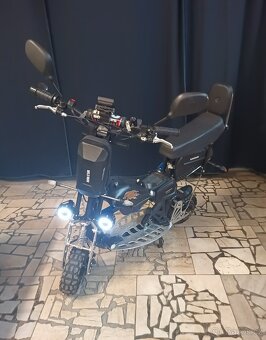 Motokoloběžka nitroscooter XG10 allroad 49ccm - 2