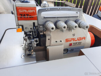 Průmyslový 4 nitný overlock Siruba 747Qe - 2