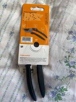 Nůžky Fiskars Nové - 2