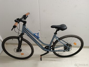 Trekingové kolo Decathlon Riverside 500 – nízký rám, tmavě m - 2