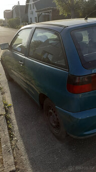 prodám auto Seat bourané - 2