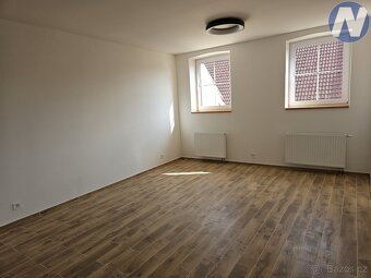 Pronájem bytu 2+kk, 50 m2, Jeronýmova, Husinec - 2