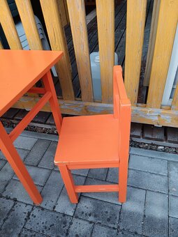 Dětský stůl a 2x židle - 2