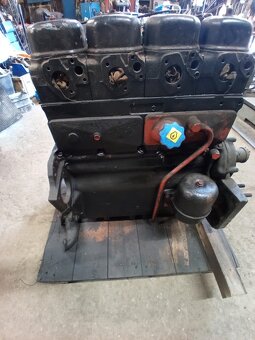 motor zetor 6701 - 2