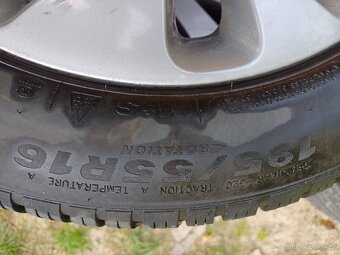 Celoroční pneumatiky 195/55 R16 91V na Alu discich DACIA - 2