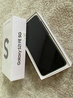 Samsung Galaxy S21 FE 5G - 2