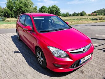 Hyundai i30 1.6 CRDi 66kw  rok v.2011 - 2
