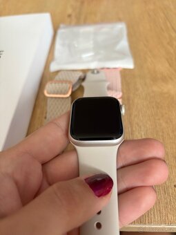 Apple Watch SE (gen 2) 40mm - 2
