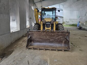 traktorbagr Komatsu - 2